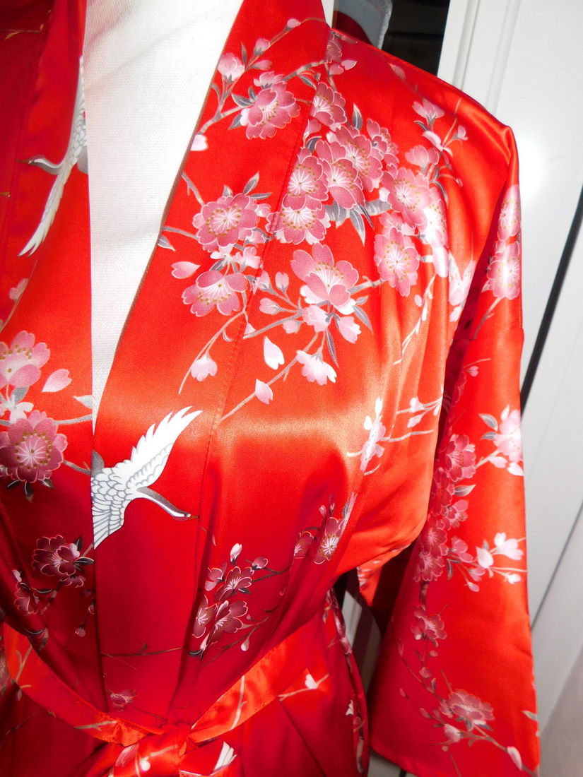 Neglije matase naturala Japonia, masura 42