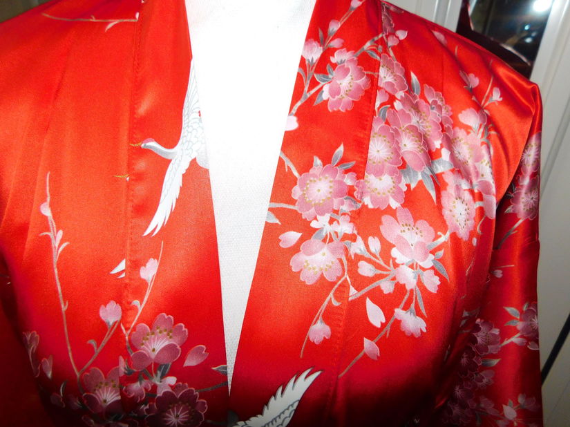Neglije matase naturala Japonia, masura 42