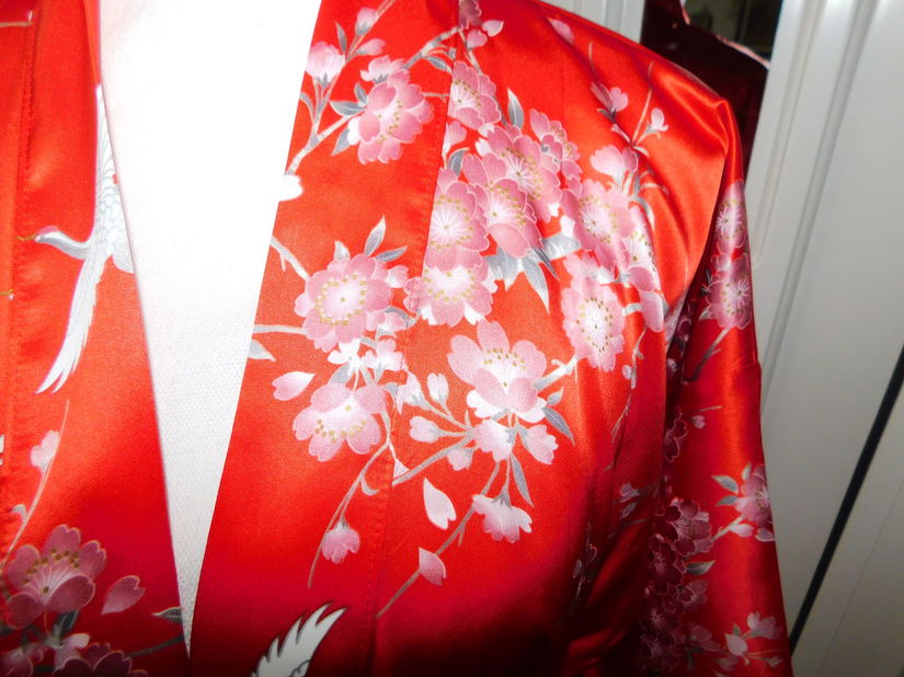 Neglije matase naturala Japonia, masura 42