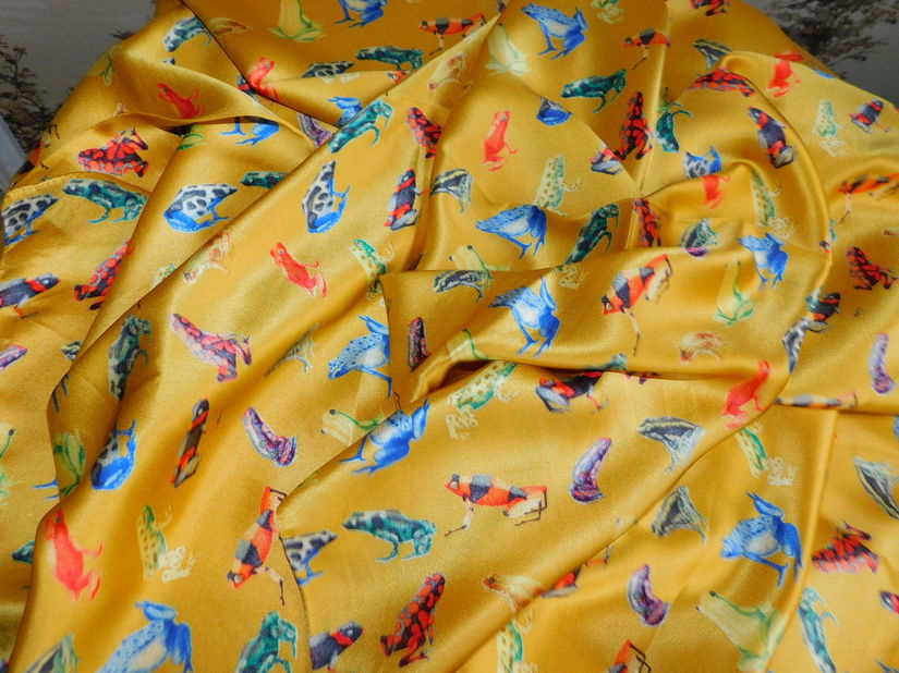 Esarfa matase natursla satinata , 140 x 70 cm