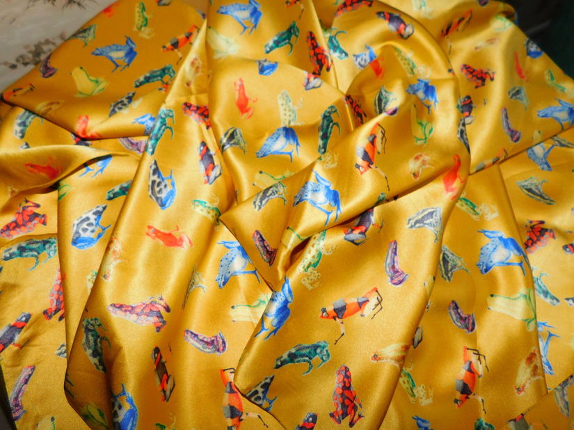 Esarfa matase natursla satinata , 140 x 70 cm