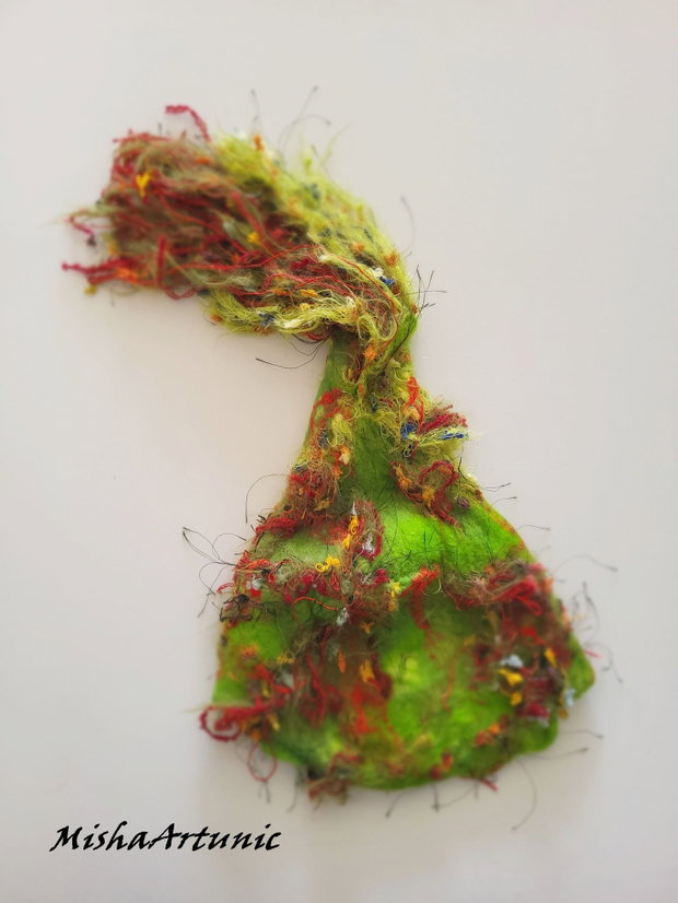 Caciula motata, impaslita