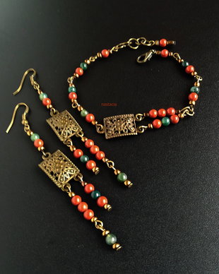 set antichizat cu jasp rosu si agate indiene