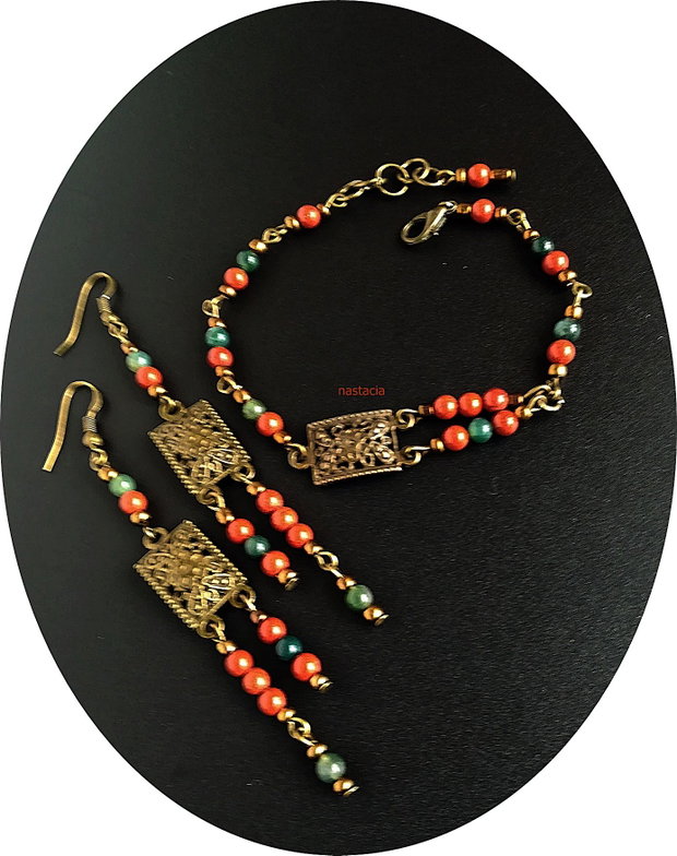 set antichizat cu jasp rosu si agate indiene