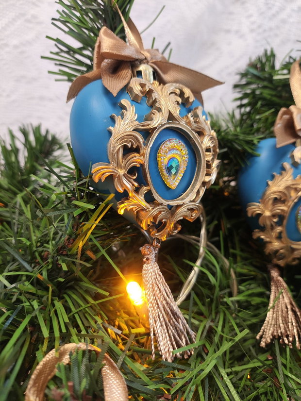 Glob Crăciun-Peacock