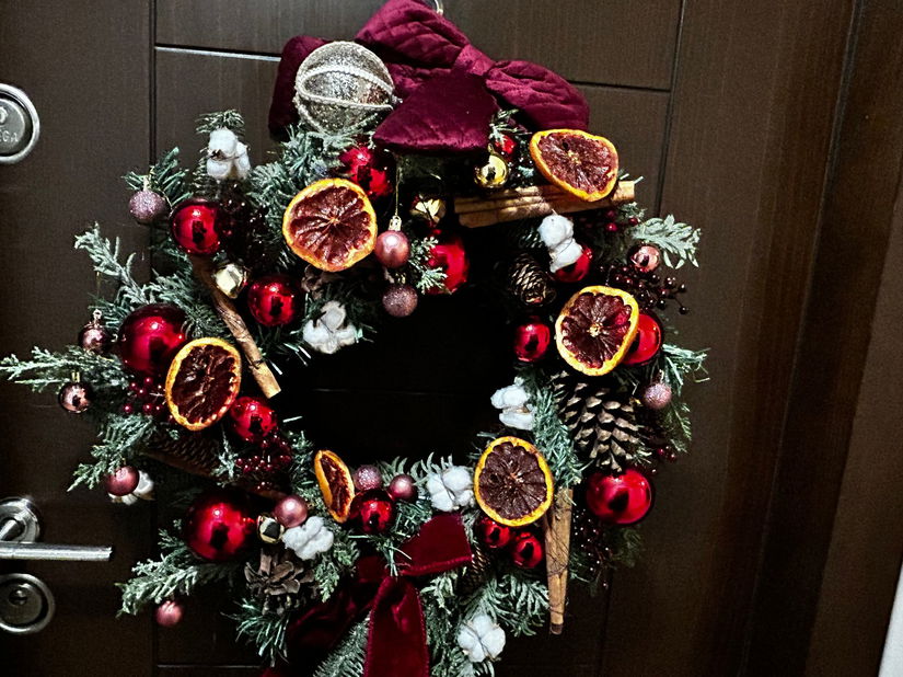 Coronita de iarna mare