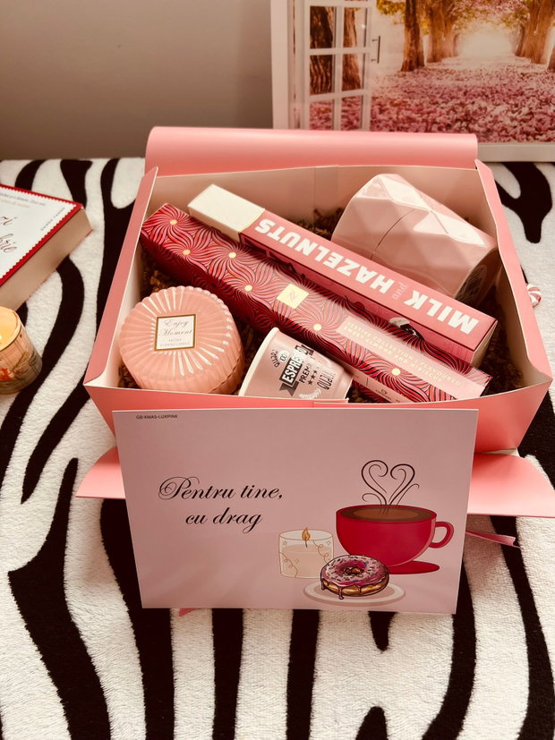 Gift box Luxury Pink - set cadou roz pastel ediție festivă