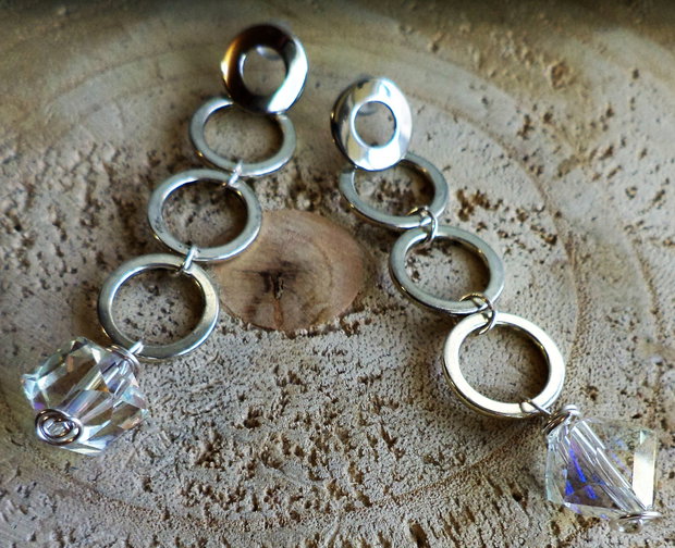 Cercei handmade cu cristale tip swarovski