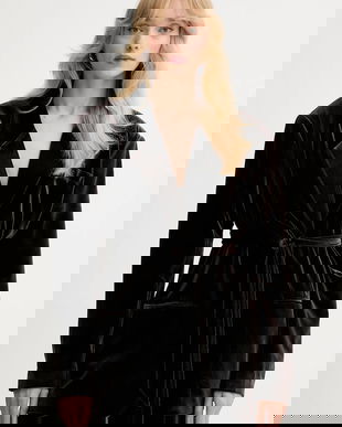 Gestuz jachetă de catifea culoarea maro, un singur rand de nasturi, neted, 10910717