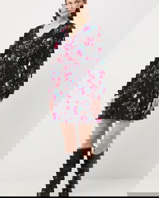 Medicine rochie culoarea negru, mini, evazati