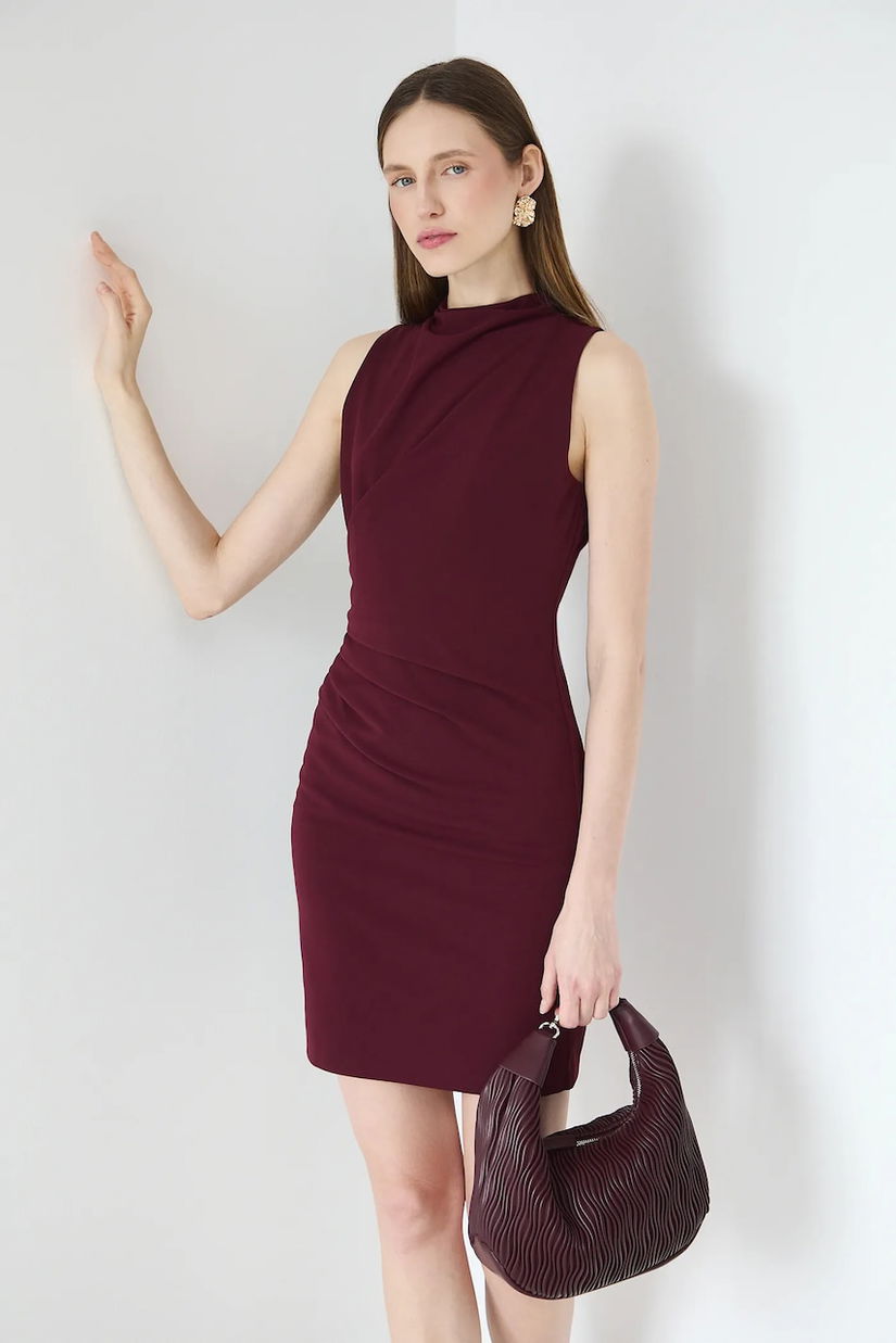 Medicine rochie culoarea bordo, mini, mulata