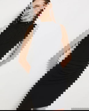 Medicine rochie culoarea negru, mini, mulata