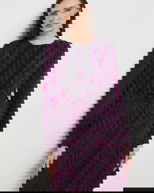 Medicine rochie culoarea negru, mini, evazati