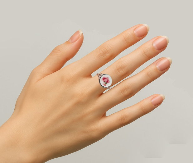 Inel "Delicate Sakura" din fragment de portelan Limoges si argint