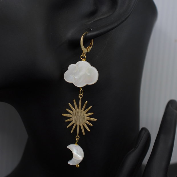 Cercei asimetrici din alama si perle, cercei lungi, cercei statement, cercei handmade