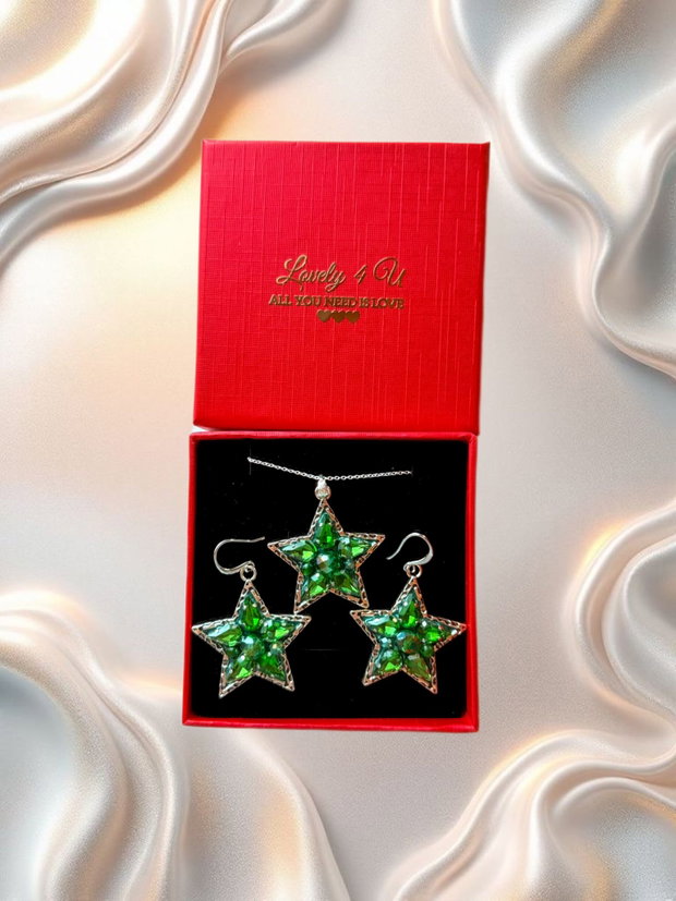 Set bijuterii argint cercei și colier cu pandantiv steluțe cu pietre , cristale și jad verde, set bijuterii elegant si festiv - idei cadou - bijuterii de craciun handmade