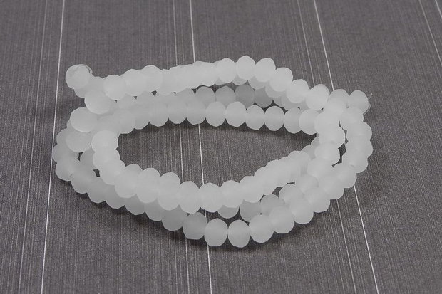 Cristale din sticla, rondelle, 3.5x3 mm, semiopace, frosted, albe