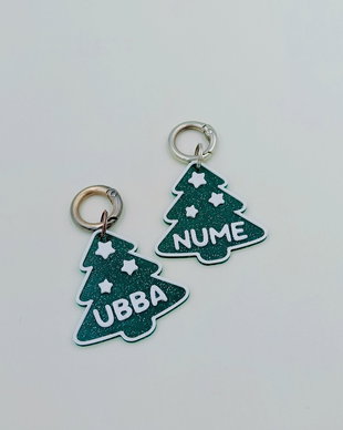 Dog Tag Personalizat Brad de Crăciun Verde cu Sclipici, Medalion Câine Silențios, Accesoriu Zgardă Festiv, Prindere Carabina