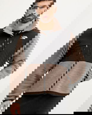 The North Face geacă Retro Denali culoarea maro, cu model, NF0A88XHDHL1