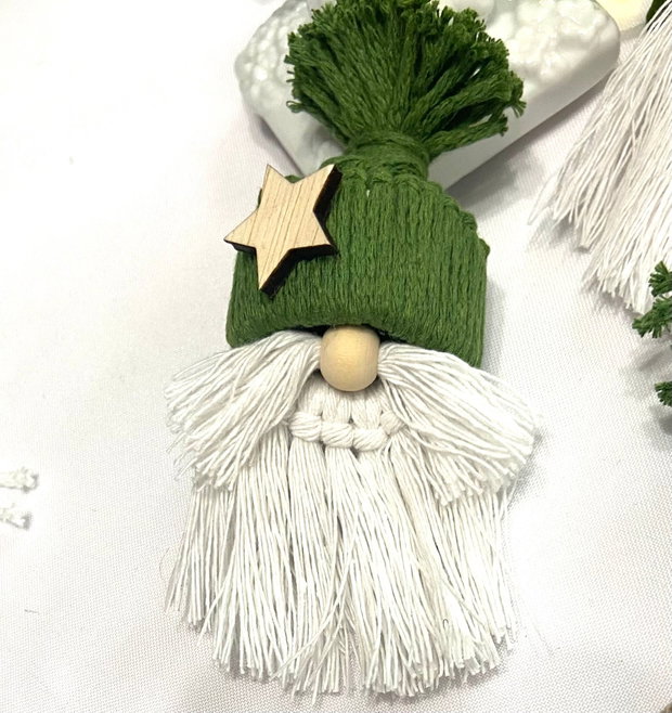 Ornament , decoratiune pentru pomul de Craciun