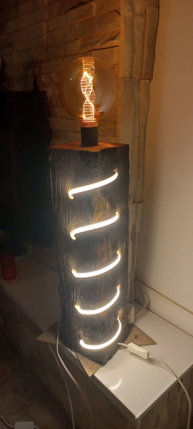 Lampadar rustic