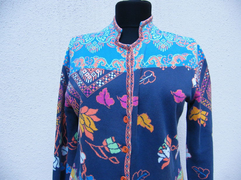 Cardigan  tricot  inflorat 38