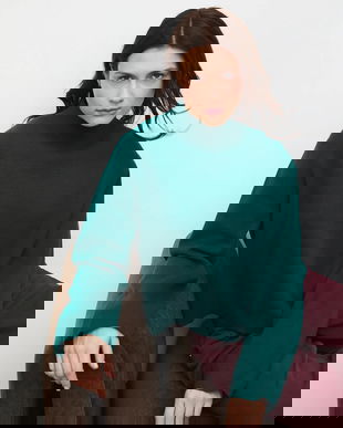 Medicine pulover culoarea verde, light, cu turtleneck