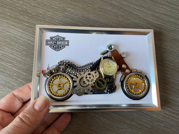 Motocicleta model Harley Davidson Cod M 693・Idei originale cadouri・Cadouri handmade・Cadouri pentru ziua lui