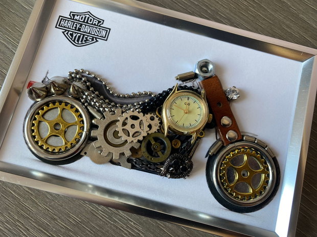 Motocicleta model Harley Davidson Cod M 693・Idei originale cadouri・Cadouri handmade・Cadouri pentru ziua lui
