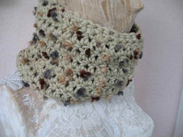 Accesoriu crosetat