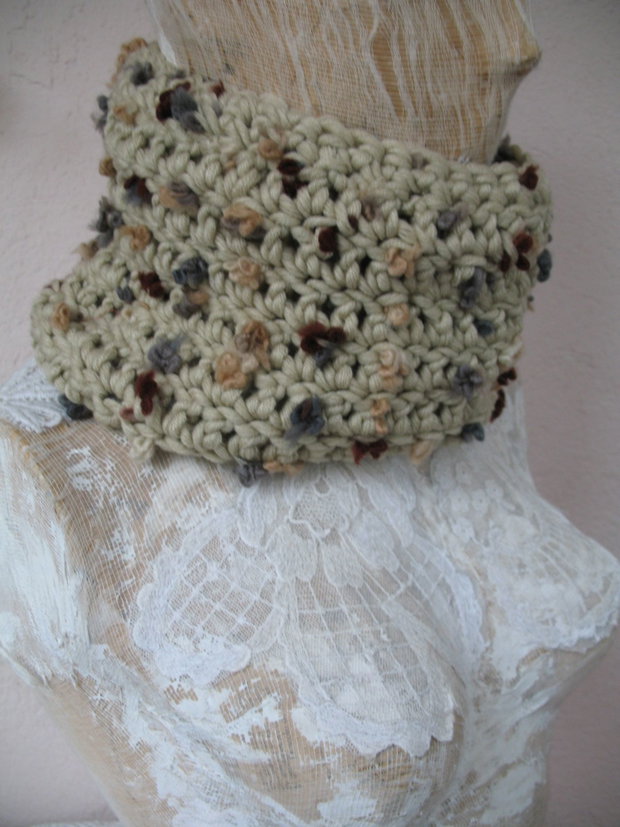 Accesoriu crosetat