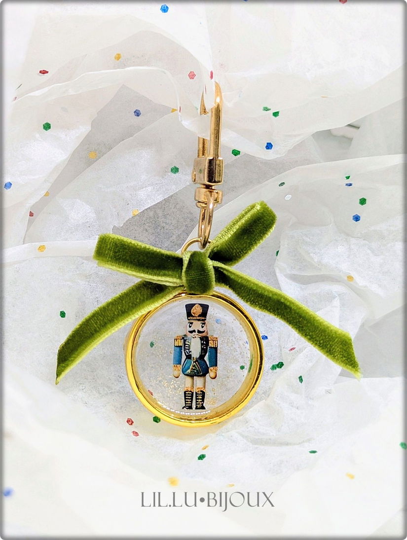 Ac de siguranță cu Spargatorul de nuci ediție de Crăciun LILLU BIJOUX