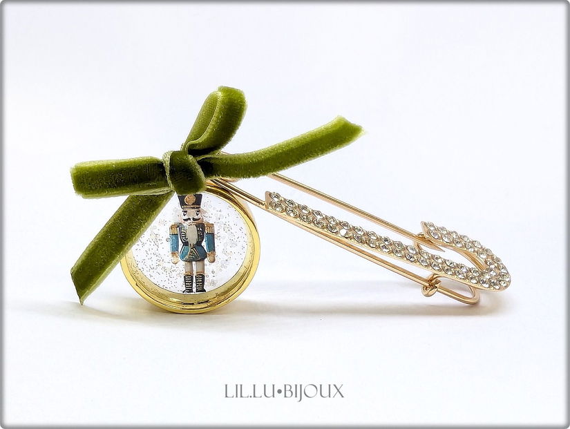 Ac de siguranță cu Spargatorul de nuci ediție de Crăciun LILLU BIJOUX