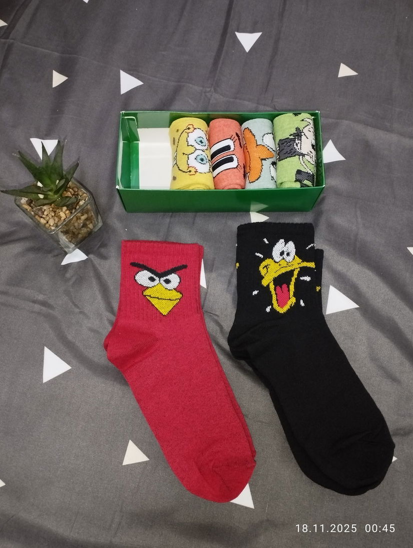 Set șosete colorate cu personaje haioase, unisex