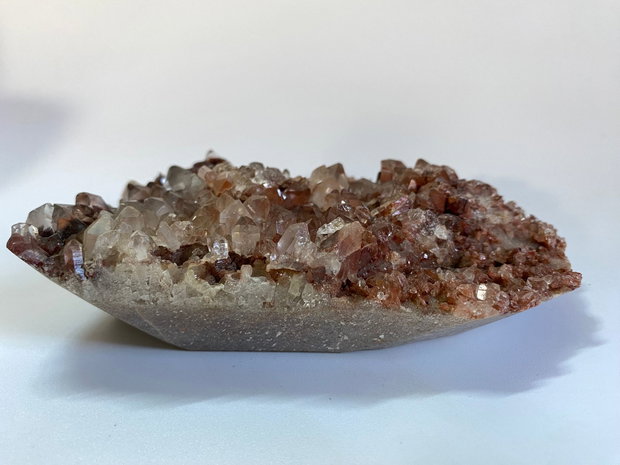 Cuart Rosu - Cluster piatra semipretioasa