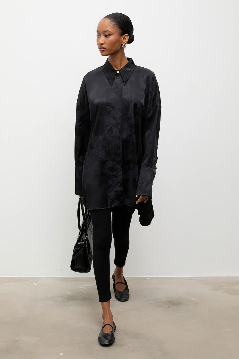 Answear.LAB camasa culoarea albastru marin, cu guler clasic, relaxed