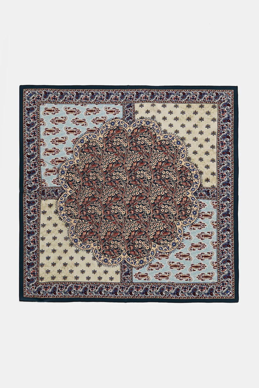 Answear.LAB esarfa de matase culoarea alb, modelator