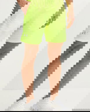 Under Armour pantaloni scurți de alergare Launch culoarea negru