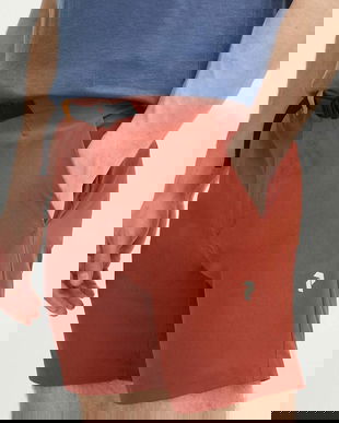 Peak Performance pantaloni scurți outdoor Vislight Light culoarea bordo