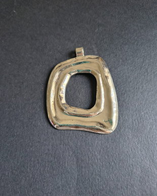 Pandantiv argintiu - 70x52mm
