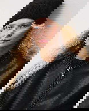 Medicine caciula din amestec de lana