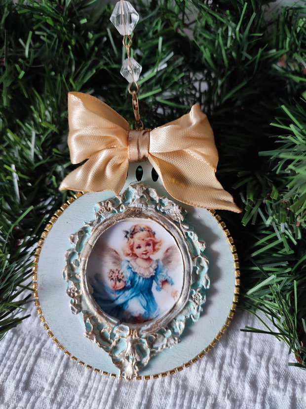 Set de 4 decoratiuni handmade Îngeri vintage în albastru și aur eleganță cerească pentru bradul tău