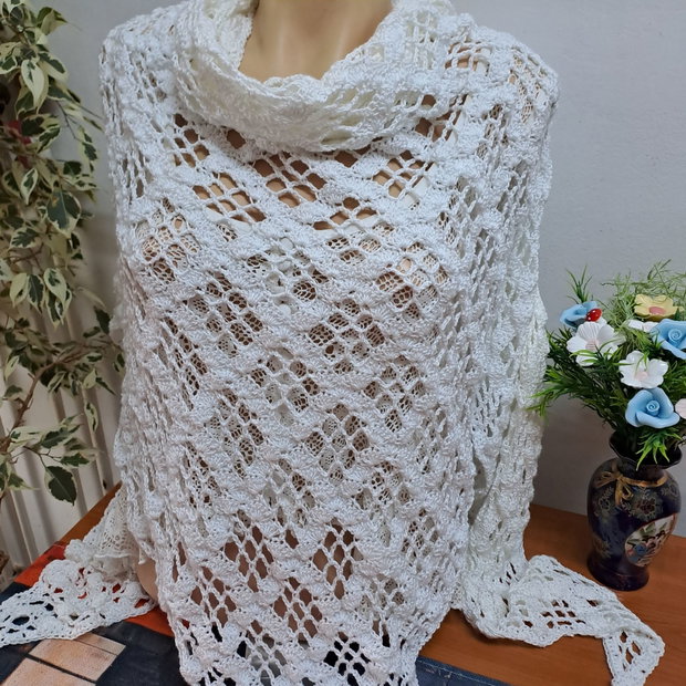 Șal alb