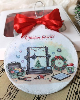 Decoratiune glob, cadou Craciun profesor ed tehnologica