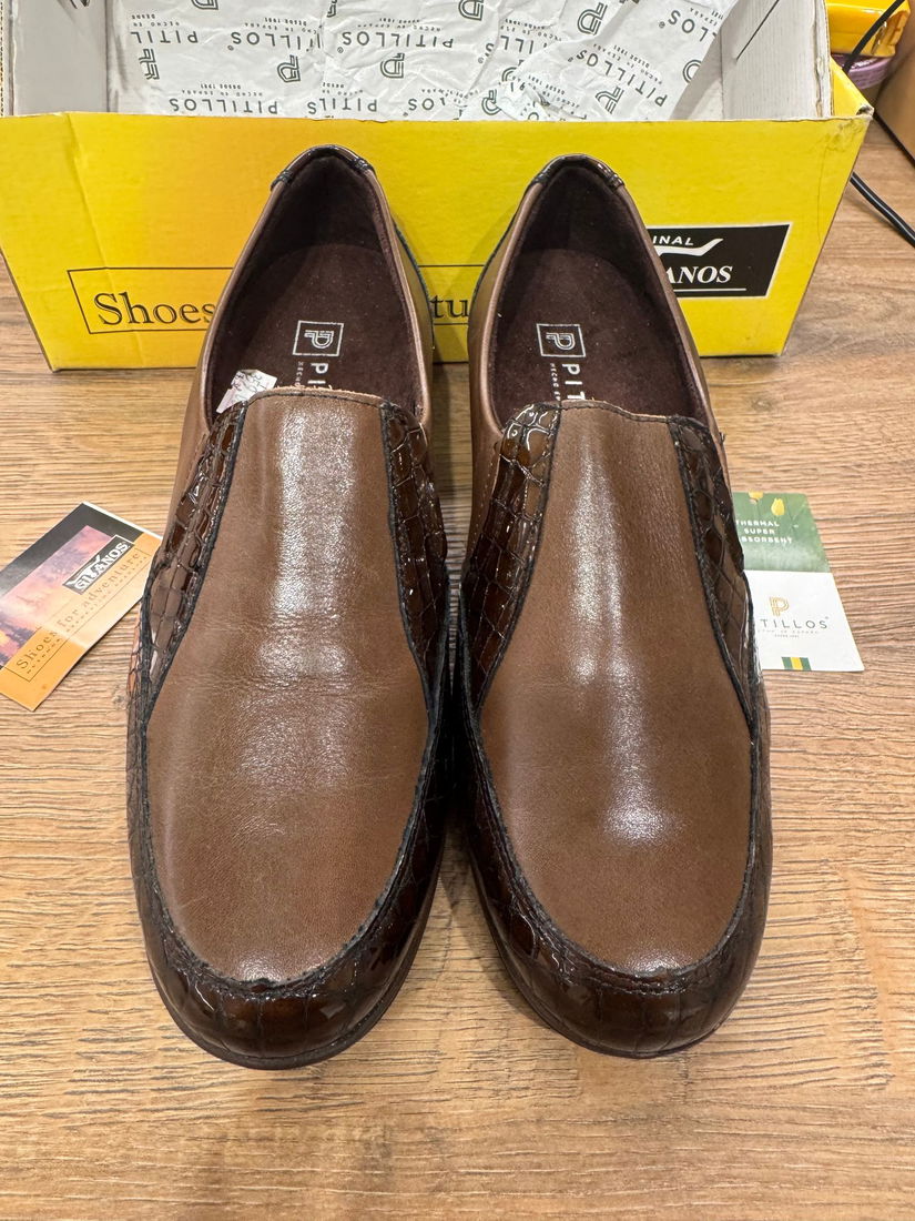 PANTOFI PITILLOS NOI ,SPANIA ,PIELE NATURALA SI PIELE PRINT CROCO MARIME 37