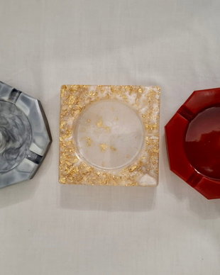 Scrumieră din rășină epoxidică  handmade, model unicat