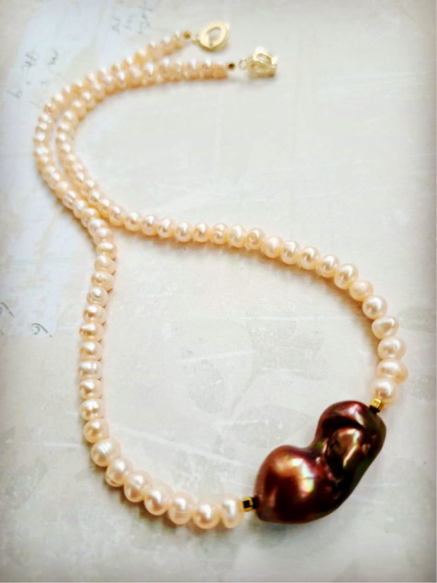 Colier CHOKER perle de cultura crem cais & perla Baroc