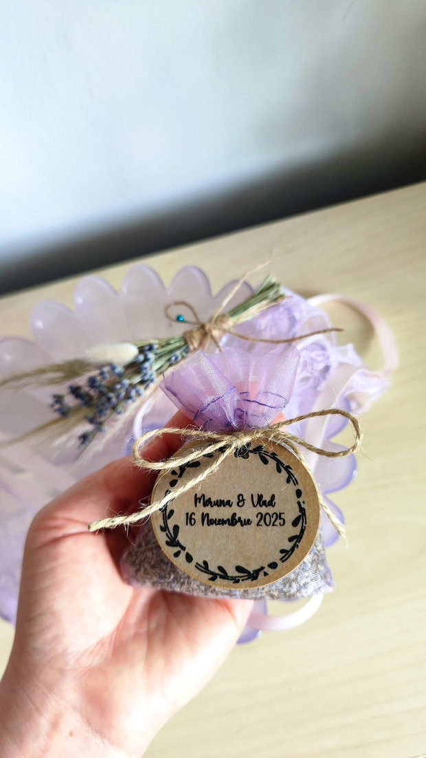 Marturii nunta/botez săculeți din organza si flori de lavanda Lila/Albi