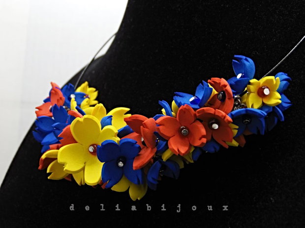 Colier handmade statement - Tricolorul Romaniei (cod1330)