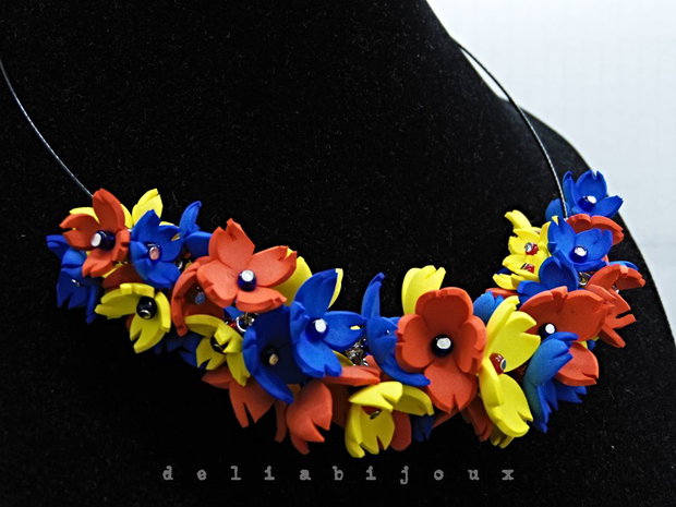 Colier handmade statement - Tricolorul Romaniei (cod1330)